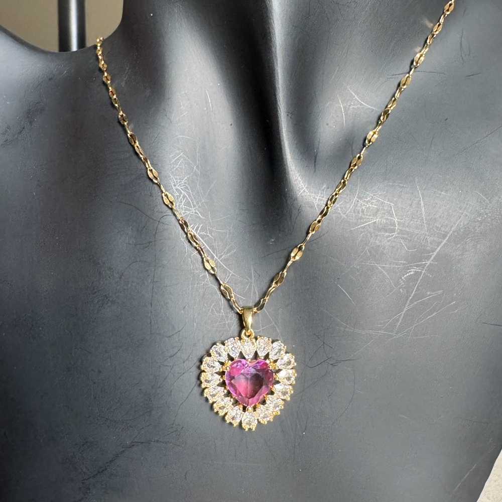 Elegant Gold and Pink Stainless Steel Heart Pendant Necklace
